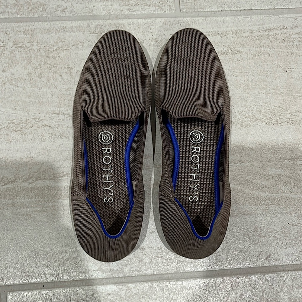 Rothy’s loafer, brown, size 7